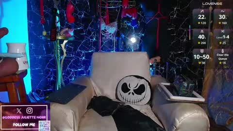 Snapshot of goddessjuliettenoiir chatting on 1, 8, 2026 Goddes Juliette Noiir online show from 1, 8, 2026