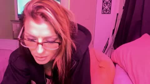 Kallie online show from 10, 3, 2025