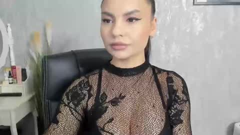 Snapshot of goddessmiaa chatting on 12, 2, 2025 Mistress online show from 12, 2, 2025