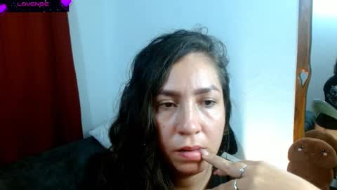  Naih Reyes online show from 4, 3, 2025