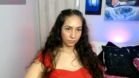  Naih Reyes online show from 8, 4, 2026