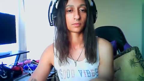 Snapshot of goddessvikkii chatting on 4, 2, 2026 goddessvikkii online show from 4, 2, 2026