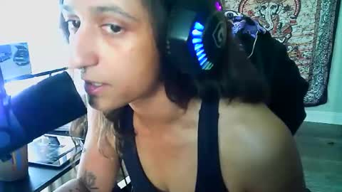 Snapshot of goddessvikkii chatting on 9, 3, 2026 goddessvikkii online show from 9, 3, 2026