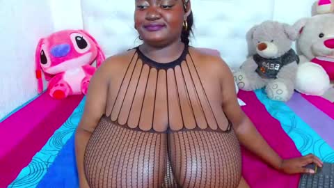 Godess Tracy online show from 28, 2, 2025