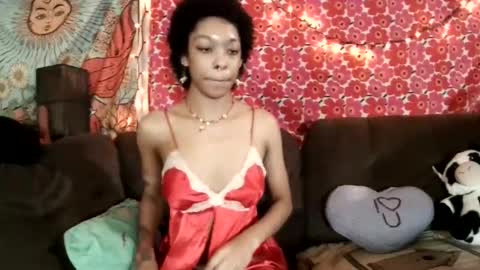 Snapshot of godispleasure chatting on 10, 9, 2025 goddess of pleasure online show from 10, 9, 2025