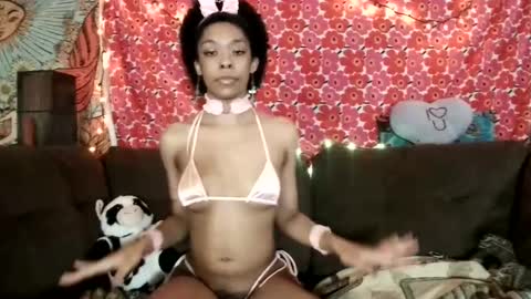 Snapshot of godispleasure chatting on 18, 10, 2025 goddess of pleasure online show from 18, 10, 2025