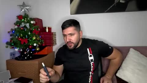 gold_alpha_boy online show from 1, 12, 2025