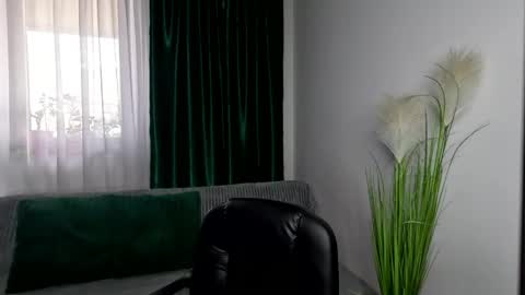 gold_alpha_boy online show from 23, 4, 2026