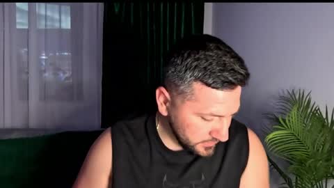 gold_alpha_boy online show from 17, 6, 2026