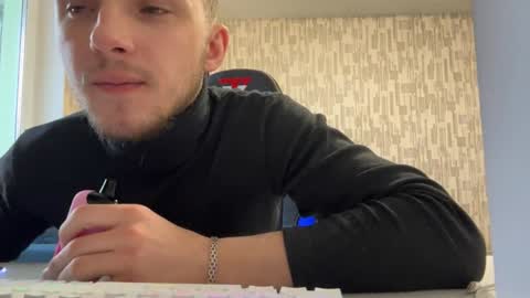 Golden boyyy21 online show from 8, 2, 2025