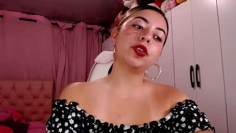 Snapshot of golden_gingerkitty chatting on 23, 5, 2026 golden_gingerkitty online show from 23, 5, 2026