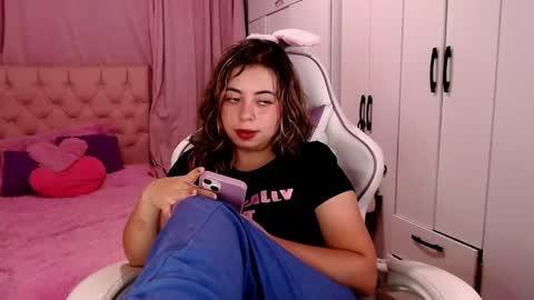 Snapshot of golden_gingerkitty chatting on 26, 5, 2026 golden_gingerkitty online show from 26, 5, 2026