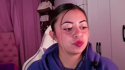 Snapshot of golden_gingerkitty chatting on 23, 7, 2026 golden_gingerkitty online show from 23, 7, 2026