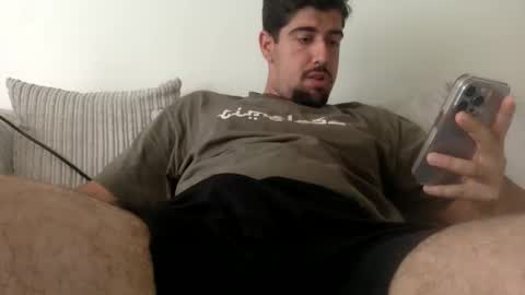 Snapshot of goldenglove35 chatting on 26, 5, 2026 Golden-Glove online show from 26, 5, 2026