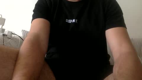 Snapshot of goldenglove35 chatting on 9, 6, 2026 Golden-Glove online show from 9, 6, 2026