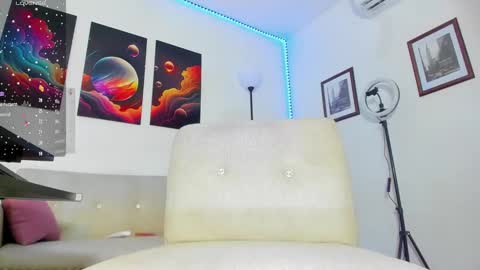 May smith online show from 11, 2, 2025