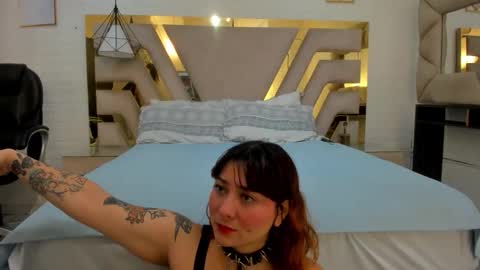 goldentemptation_ online show from 8, 4, 2026