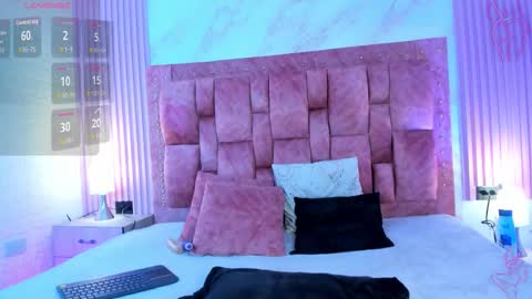 goldilockss15 online show from 26, 9, 2025