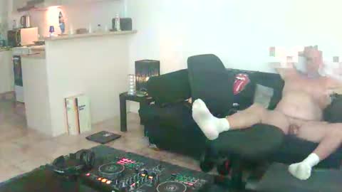 Snapshot of goldyguy011 chatting on 2, 6, 2026 goldyguy011 online show from 2, 6, 2026
