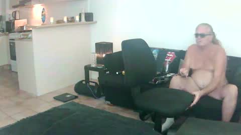 Snapshot of goldyguy011 chatting on 4, 6, 2026 goldyguy011 online show from 4, 6, 2026