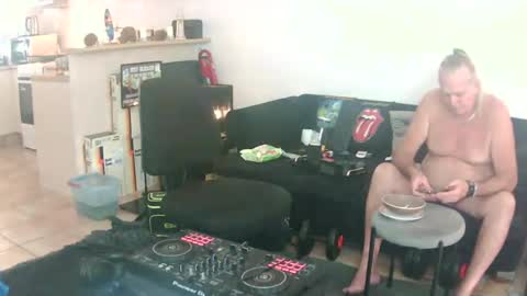 Snapshot of goldyguy011 chatting on 13, 6, 2026 goldyguy011 online show from 13, 6, 2026