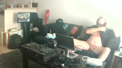 goldyguy011 online show from 14, 7, 2026