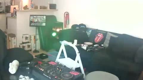 goldyguy011 online show from 22, 7, 2026