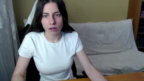 Elizabeth Effie online show from 7, 5, 2026