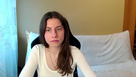 Snapshot of good__night chatting on 7, 6, 2026 Elizabeth Effie online show from 7, 6, 2026