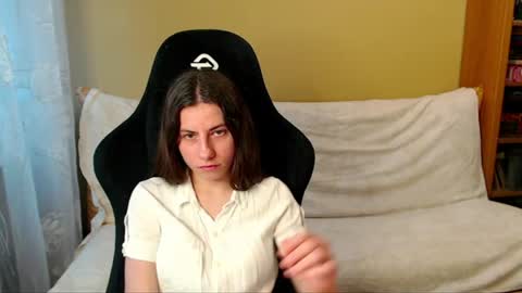 Snapshot of good__night chatting on 6, 7, 2026 Elizabeth Effie online show from 6, 7, 2026