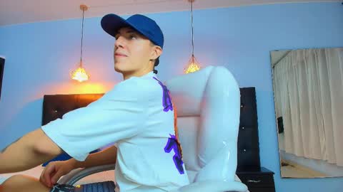 Snapshot of good_sheep chatting on 8, 3, 2025 good_sheep online show from 8, 3, 2025