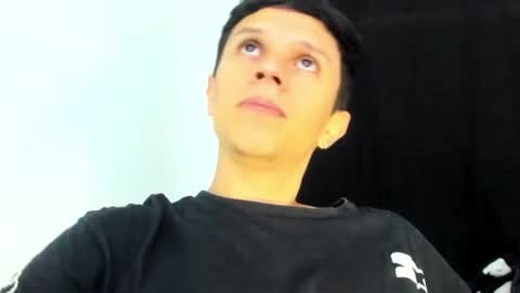 Snapshot of goodboy69i chatting on 10, 2, 2025 goodboy69i online show from 10, 2, 2025