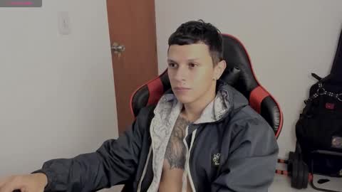 Snapshot of goodboy69i chatting on 3, 11, 2025 goodboy69i online show from 3, 11, 2025