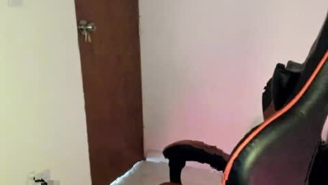 Snapshot of goodboy69i chatting on 9, 4, 2026 goodboy69i online show from 9, 4, 2026