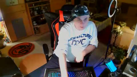 Snapshot of google5001 chatting on 1, 12, 2025 google5001 online show from 1, 12, 2025