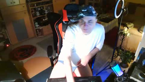 Snapshot of google5001 chatting on 20, 12, 2025 google5001 online show from 20, 12, 2025