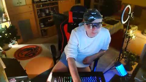 Snapshot of google5001 chatting on 28, 2, 2026 google5001 online show from 28, 2, 2026