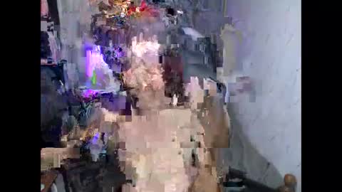 mikay online show from 28, 4, 2026