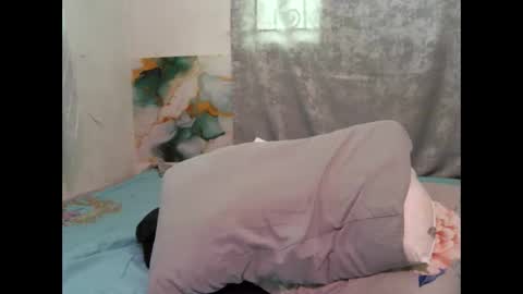 gorgeouslips10 online show from 9, 6, 2026