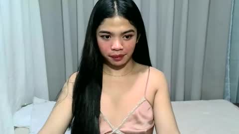 gorgeouspinay_gwen online show from 19, 3, 2026