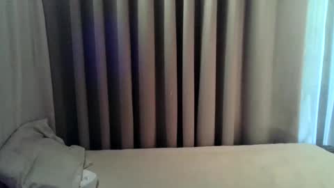 gorgeouspinay_gwen online show from 22, 3, 2026