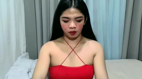 gorgeouspinay_gwen online show from 23, 3, 2026