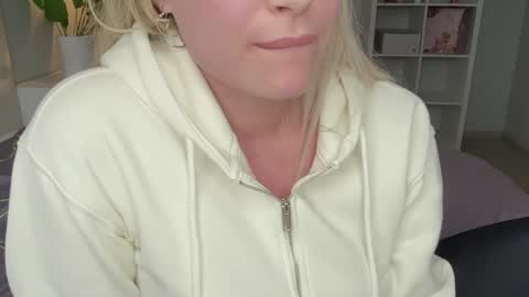 Victoria online show from 9, 5, 2026