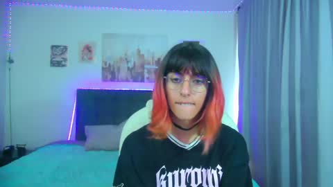 goth_minerva online show from 11, 4, 2026