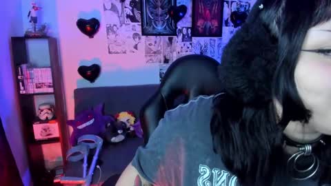 Engel   Please help me to reach 50 thumbs up online show from 11, 2, 2025