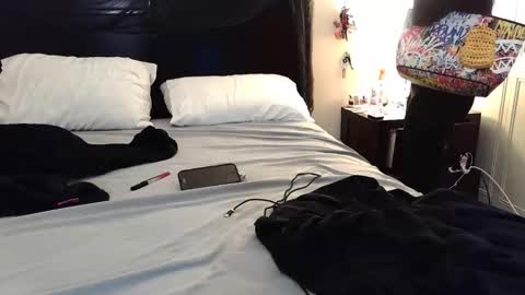 gothbaby305 online show from 28, 10, 2025