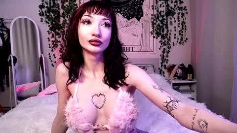    online show from 5, 1, 2025