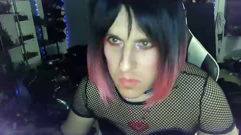 Victoriana online show from 18, 1, 2025