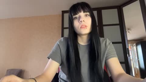 Snapshot of gothickq chatting on 10, 5, 2026 gothickq online show from 10, 5, 2026
