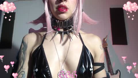        online show from 17, 1, 2025